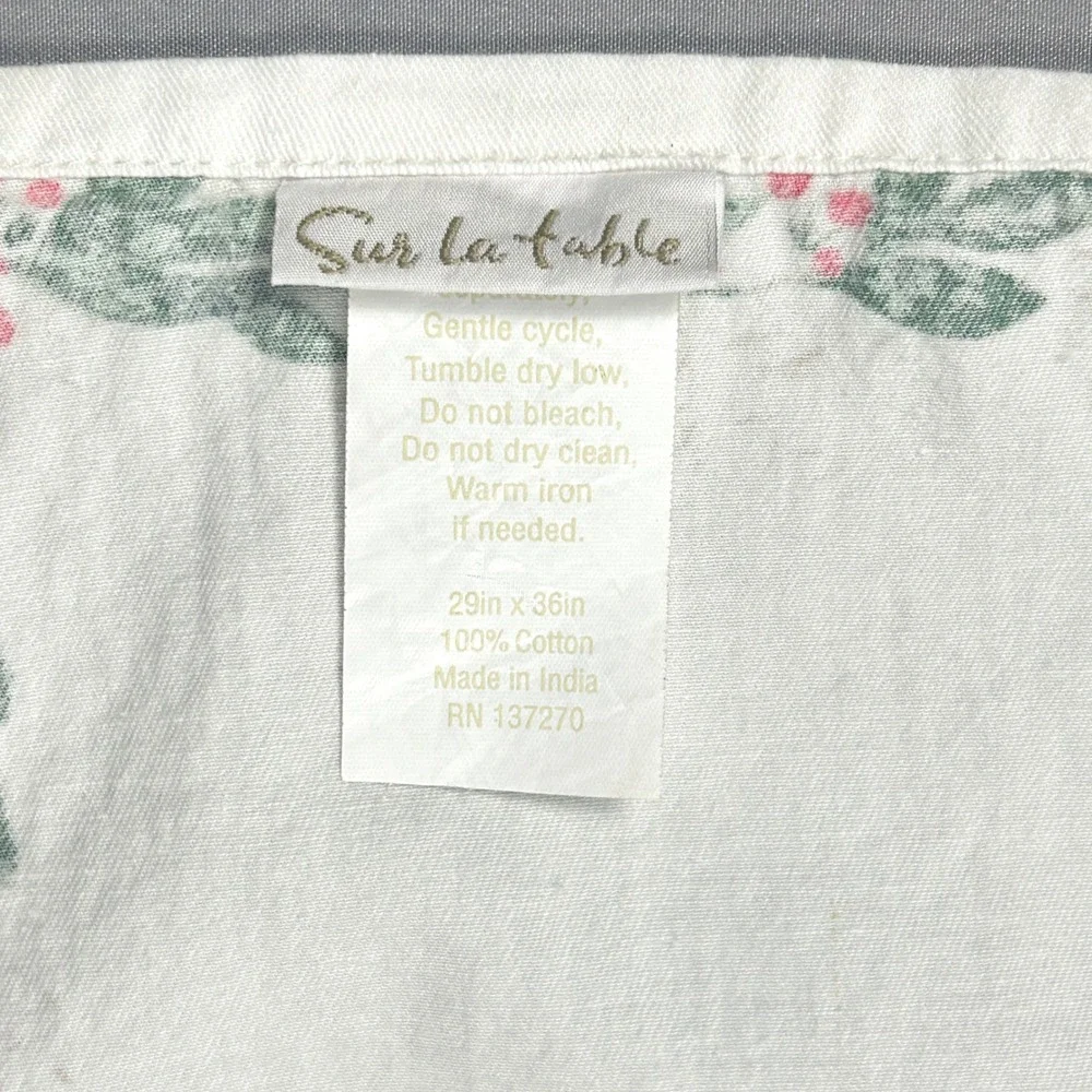 Sur La Table Christmas Apron White Cotton Tree Holly Print 29x36 Holiday Festive